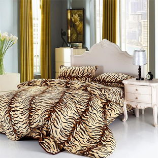 家居日用品批發(fā) 連接生產(chǎn)與消費(fèi)的樞紐